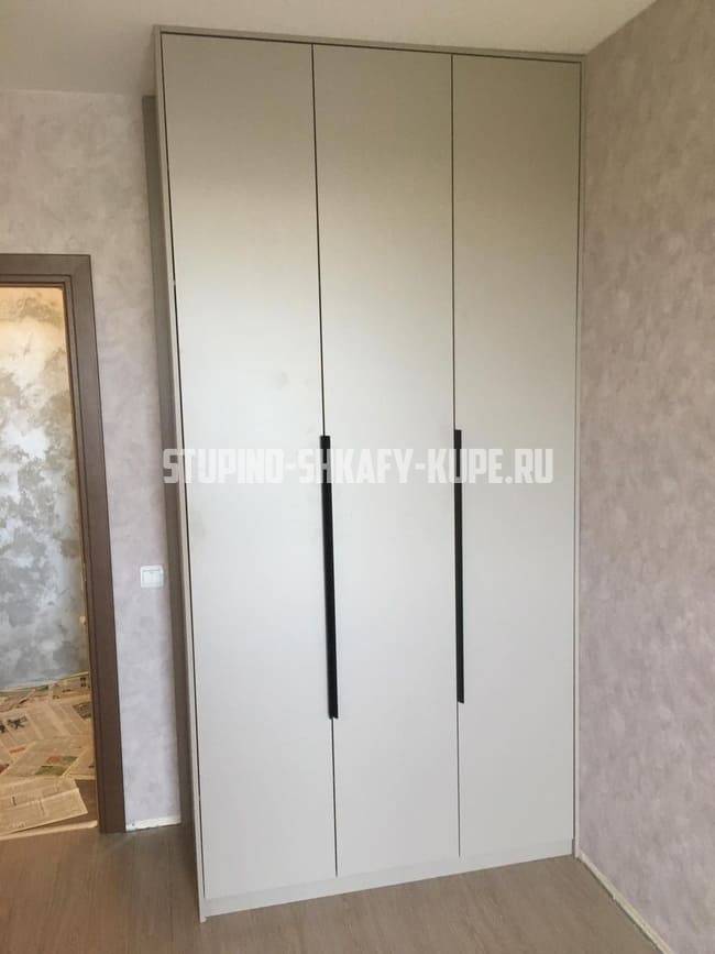 Распашные шкафы Ступино